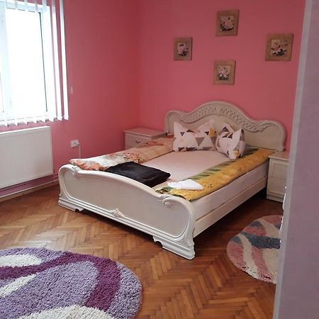 Casa Ade Apartment คาลิมาเนช ภายนอก รูปภาพ